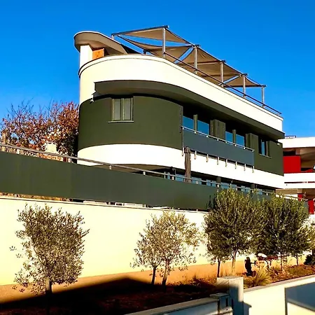 Hébergement de vacances Stunning In With House Sea View