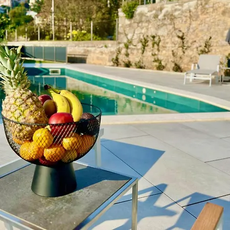Hébergement de vacances Stunning In With House Sea View